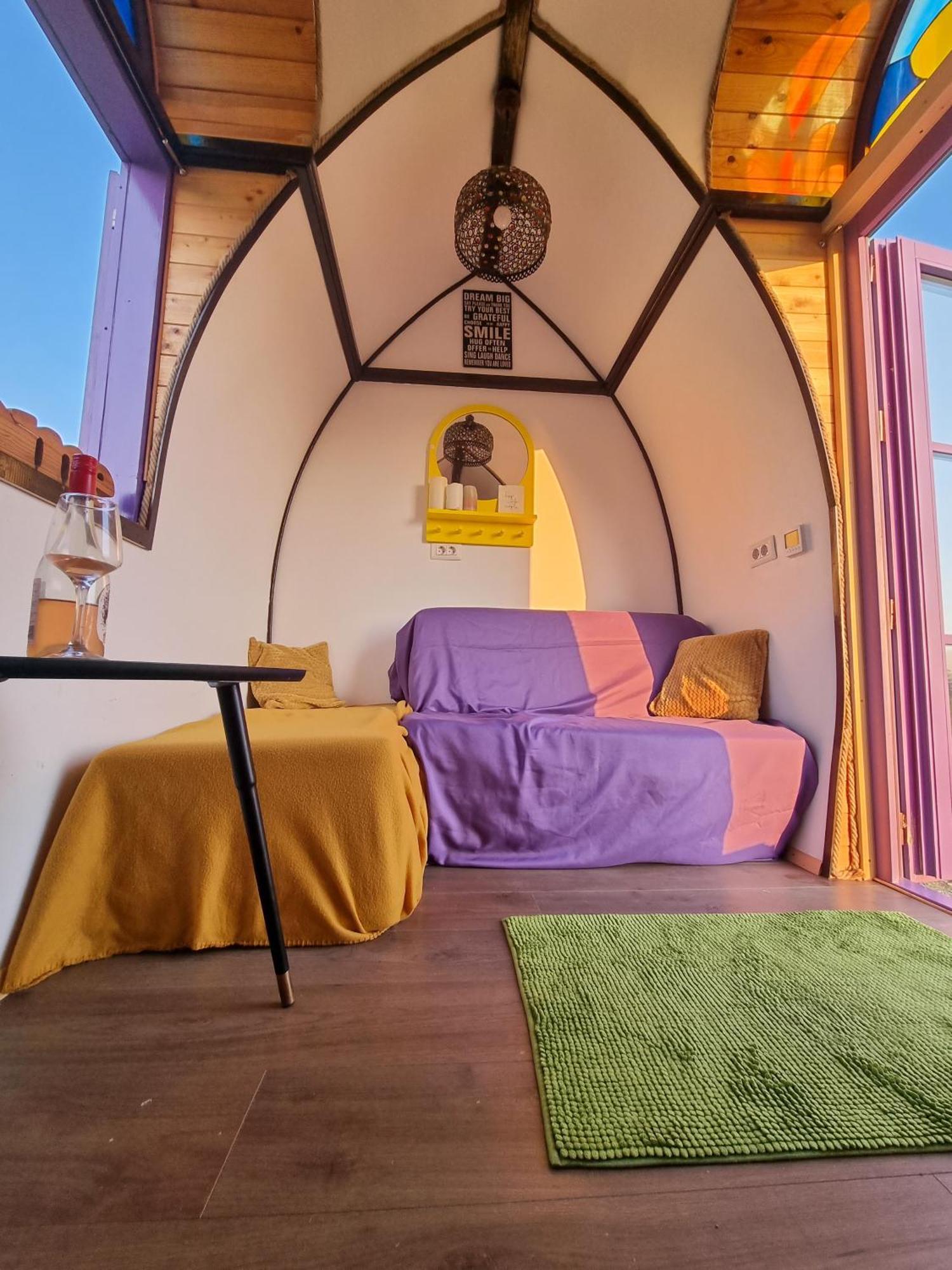 Central Tiny Houses Bucureşti Exterior foto